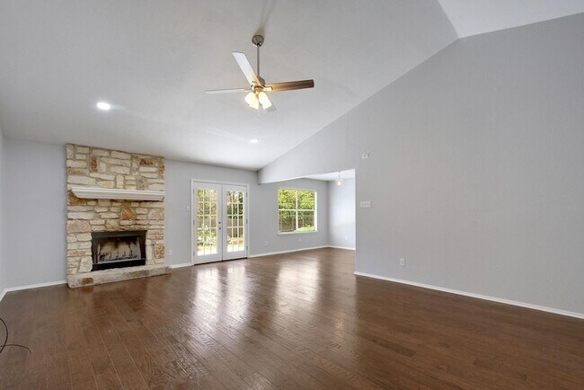 Building Photo - 6307 Smith Oak Trail