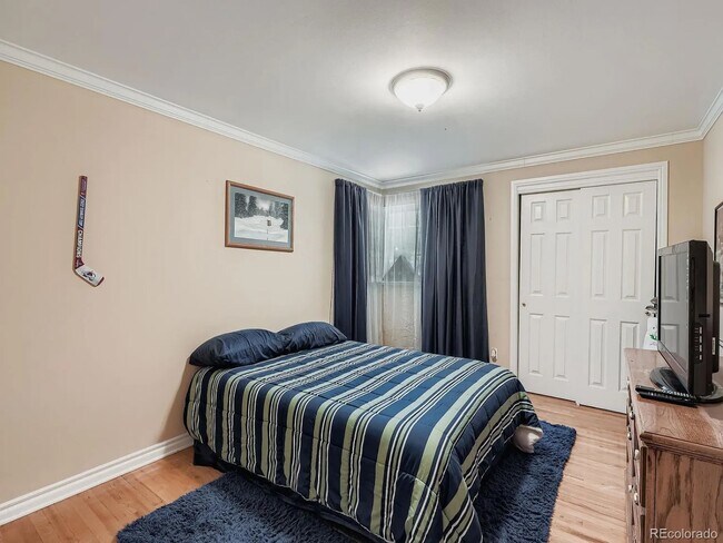 Building Photo - Impeccable brick ranch home for rent