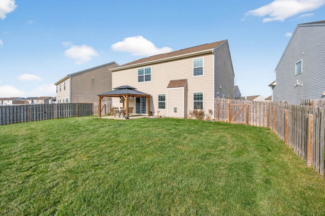 Building Photo - 1961 Creek Bank Dr