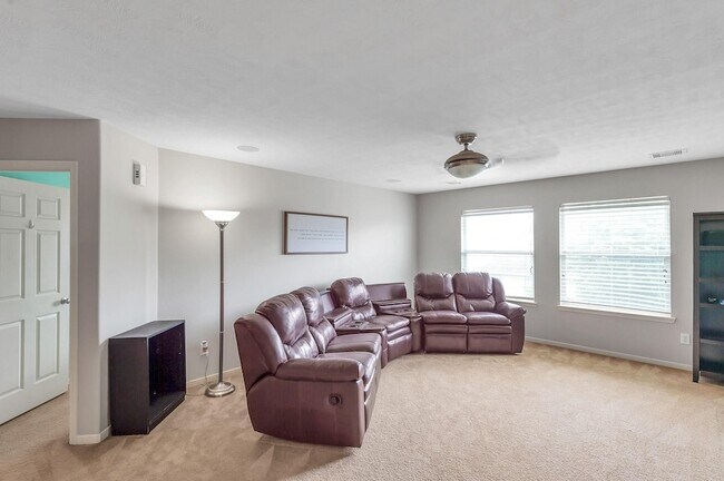 Building Photo - 24514 Cobble Canyon Ln