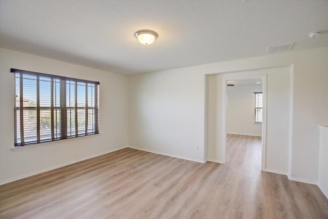 Building Photo - 6800 Sunderland Trail