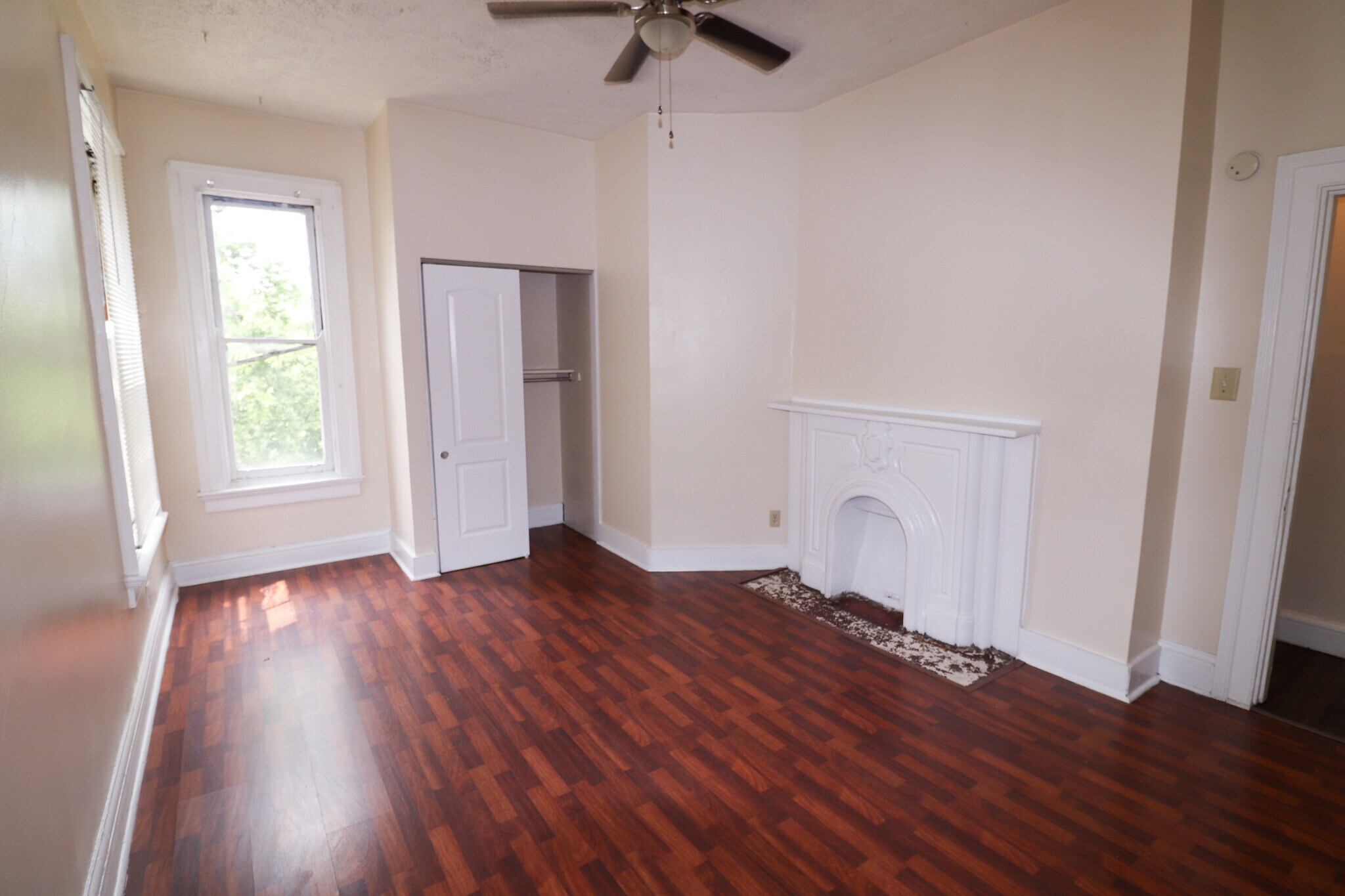 Building Photo - 2615 Eden Ave