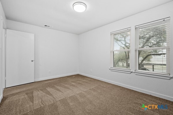 Building Photo - 8406 Lyndon Ln