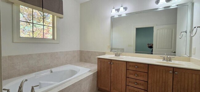 Building Photo - 1006 Indigo Ridge Pl