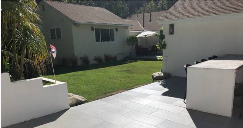 Building Photo - 1617 Roscomare Rd