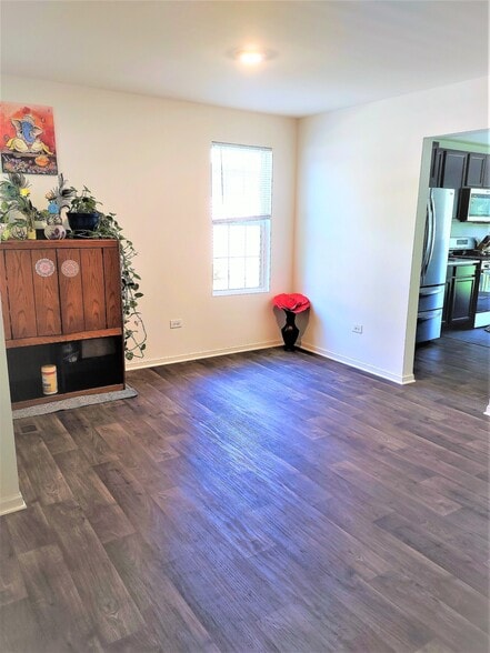 Building Photo - 1925 Turtle Creek Ct