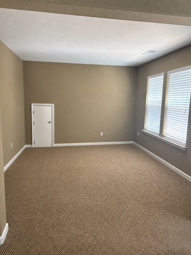 Building Photo - 20401 Panoz Rd