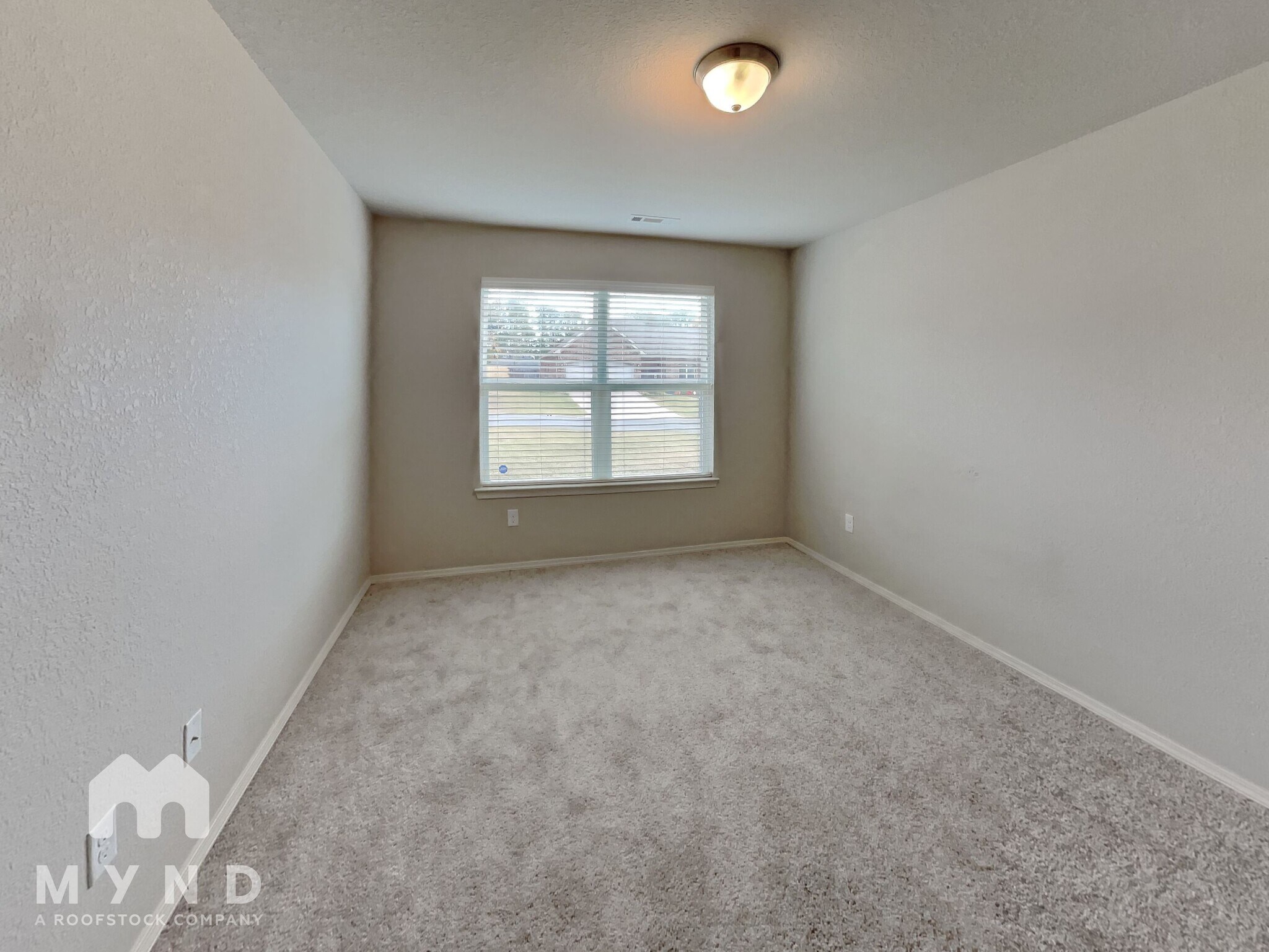 Building Photo - 90 Cedar Creek Cove