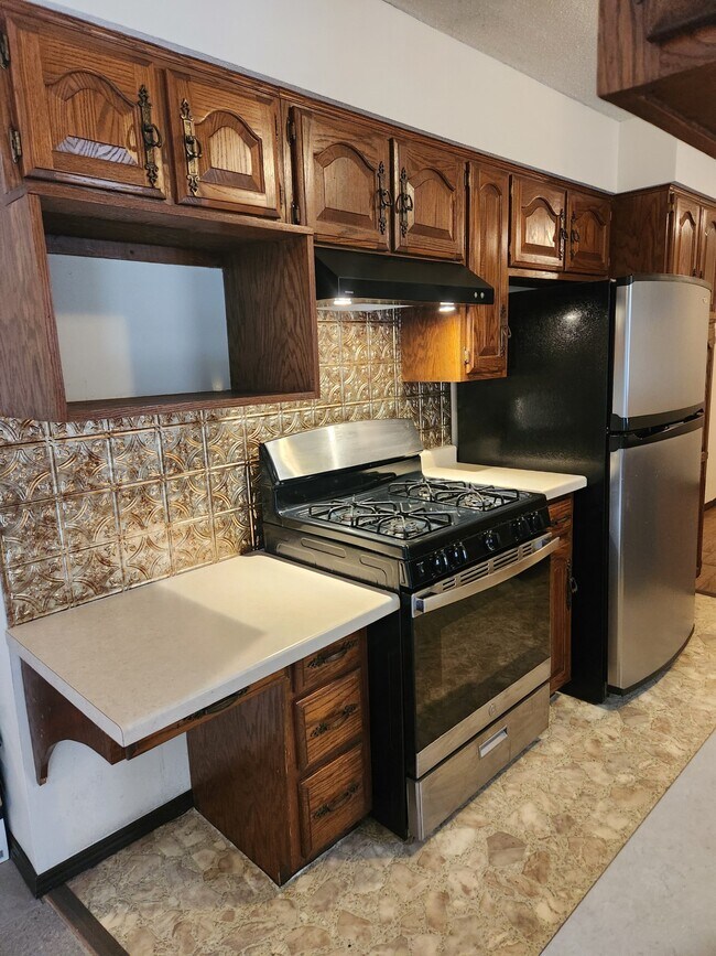 Building Photo - 918 W Cape Rock Dr