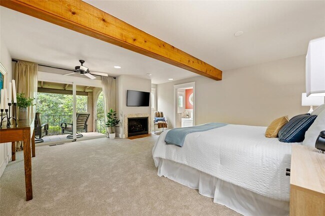 Building Photo - 15911 Booth Cir