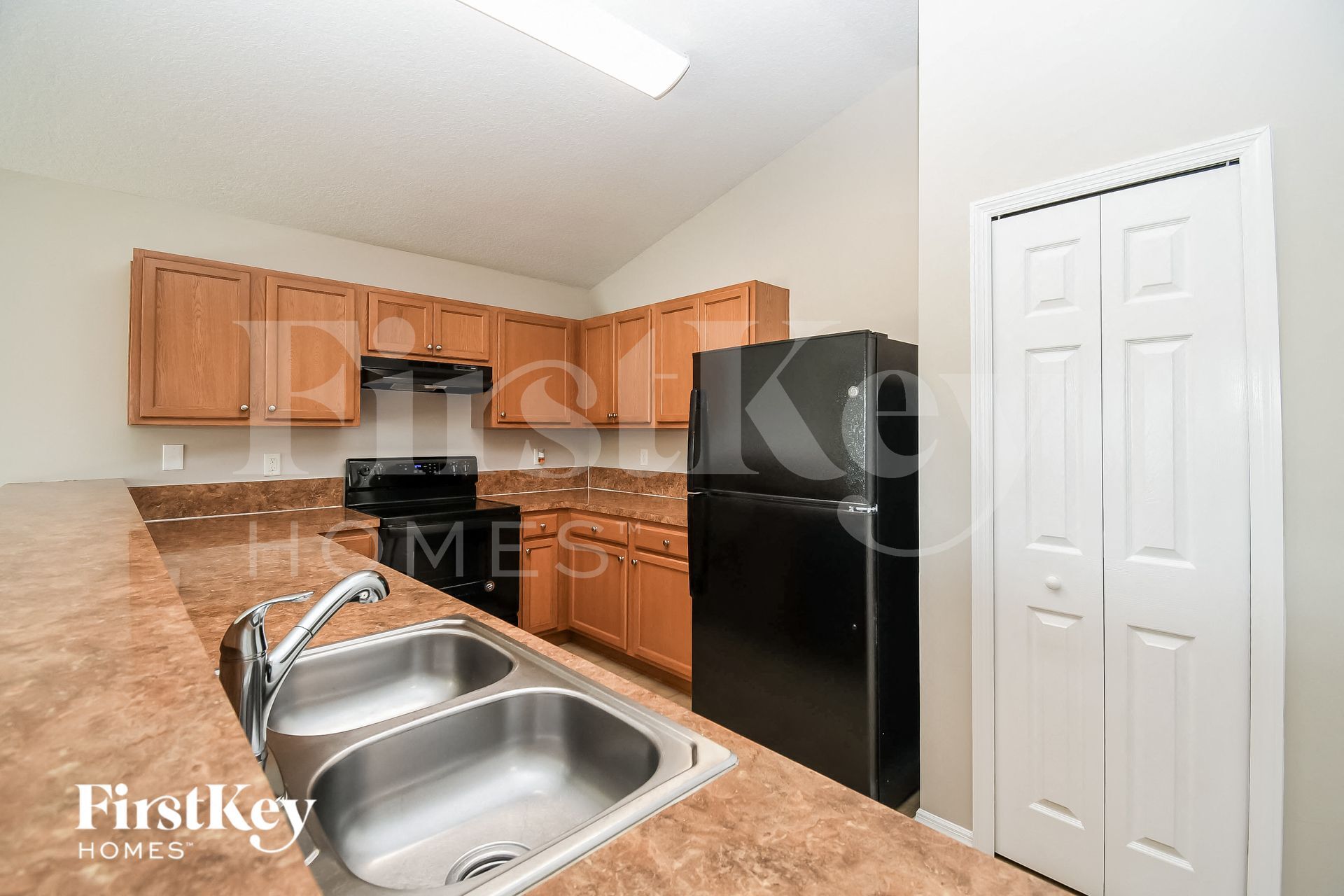 Building Photo - 7574 Mishkie Dr