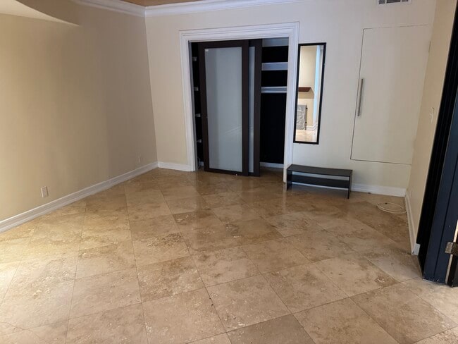 Building Photo - 11370 W Sunset Blvd