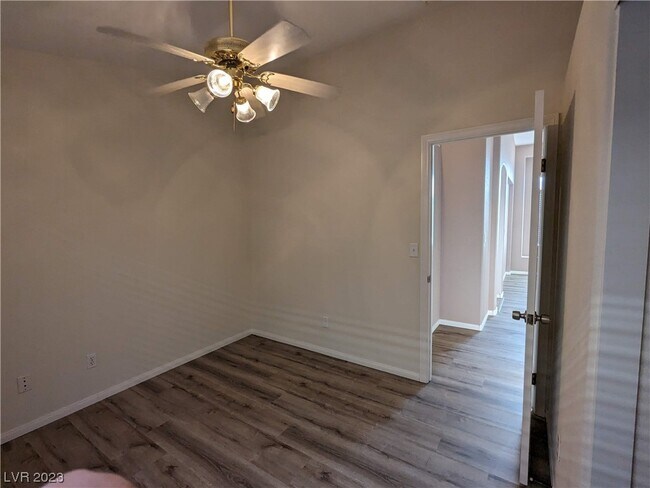 Building Photo - 10500 White Heath Ct