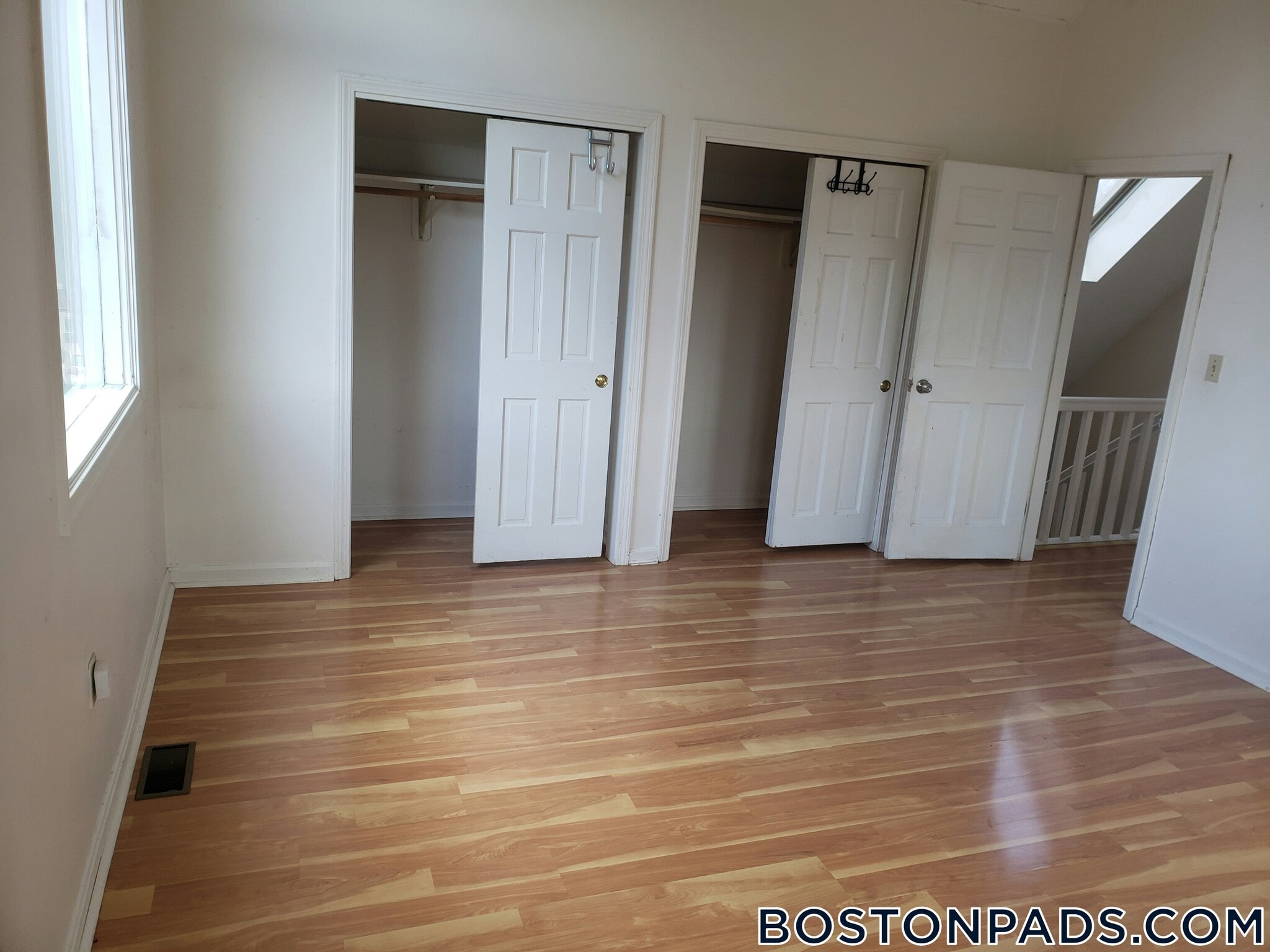 Building Photo - 11 Etna St