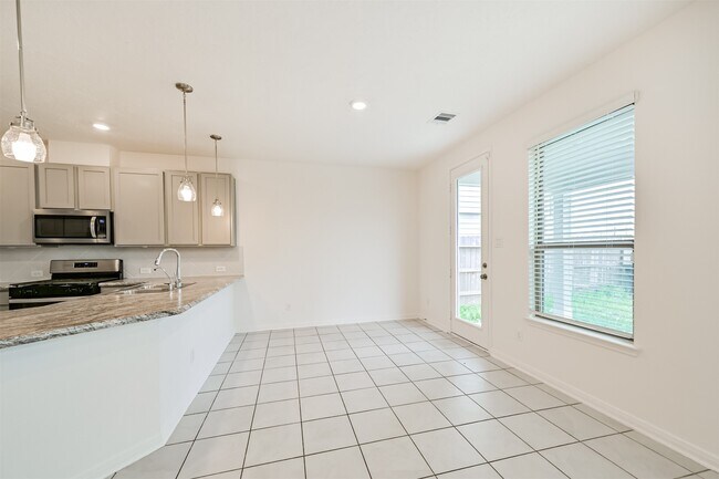 Building Photo - 11626 Moonstruck Ln