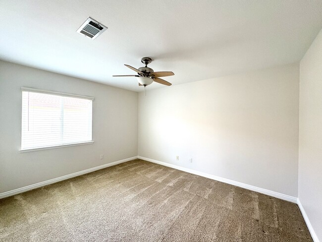 Building Photo - 6071 Paseo Pradera