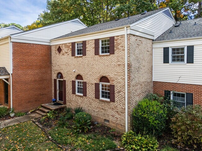 Building Photo - 6423 New Market Way