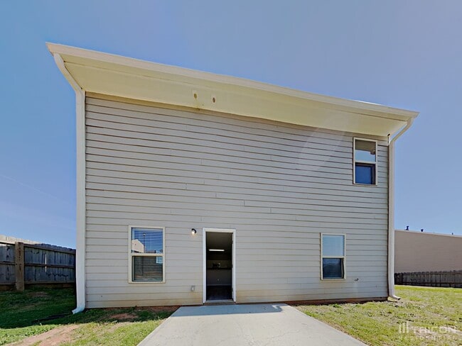 Building Photo - 701 Nonsuch Ct