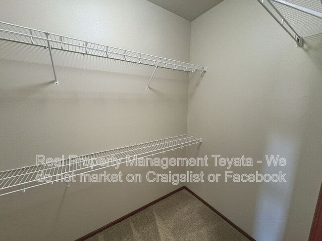 Building Photo - 4884 Dory Ct