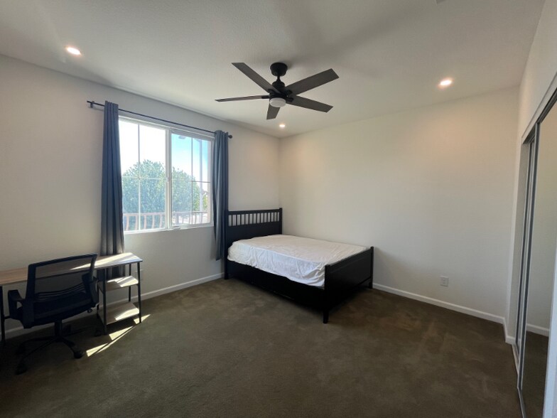 Building Photo - 3776 Pintail Dr