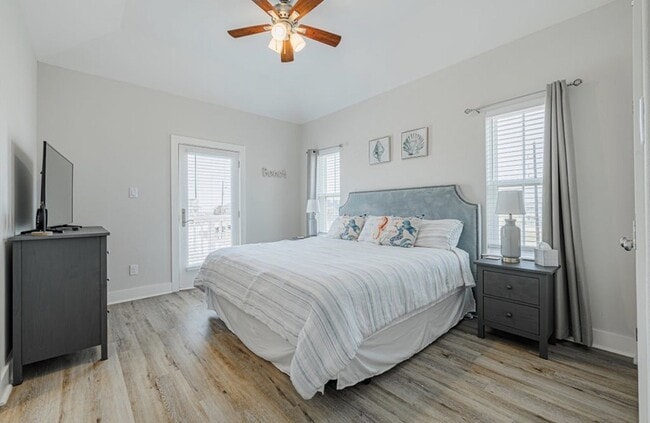 Building Photo - 25011 San Simeon Ct