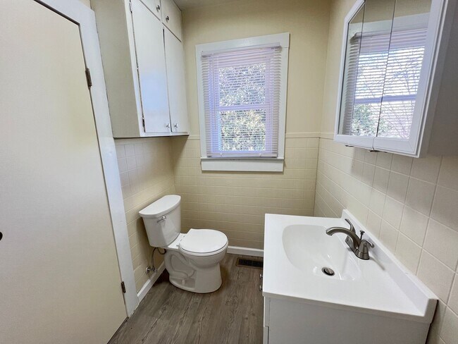 Building Photo - Location, Community, Quality Living. It Starts Here!