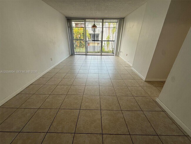 Building Photo - 8841 W Flagler St