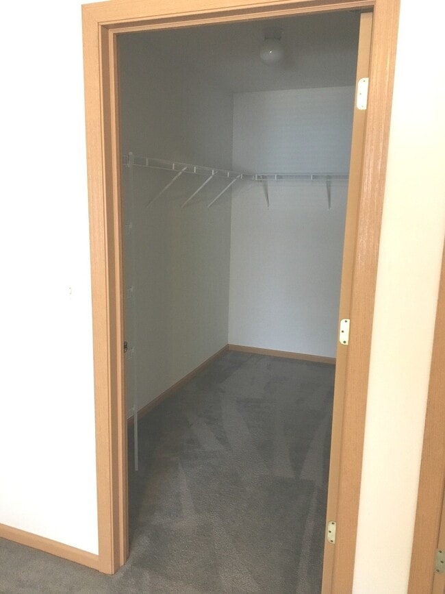 Building Photo - 122 Bertram Dr