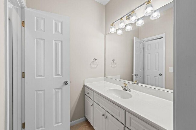 Building Photo - 1037 Windermere Crossing