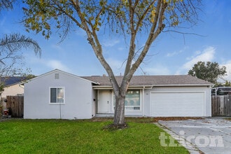 Building Photo - 126 Frost Dr