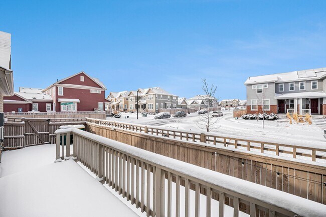 Building Photo - "Spacious 4-Bedroom Duplex Oasis with 3 Full Baths in Erie, CO - Your Perfect Home Awaits!"