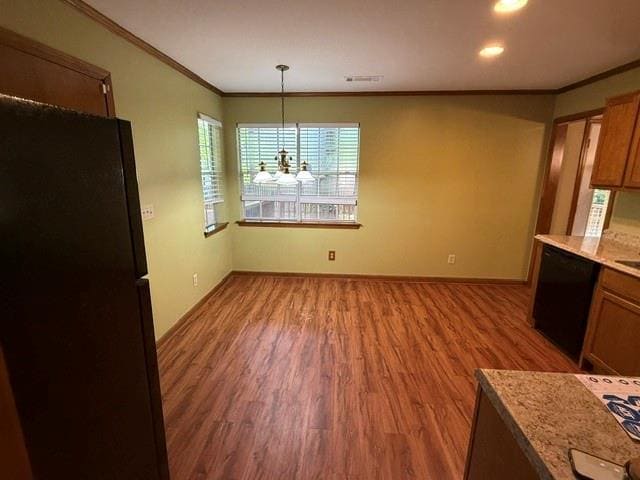 Building Photo - 8351 Post Oak Ct