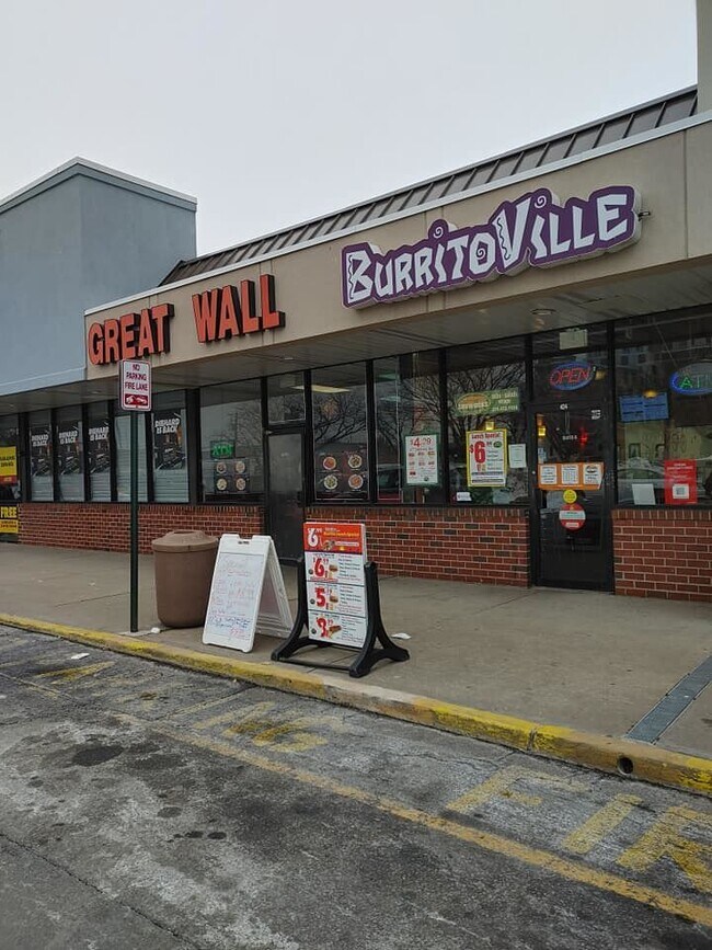 Building Photo - 450 Grand St