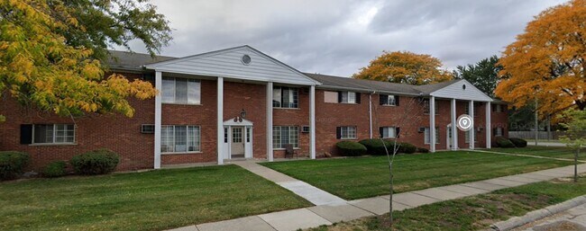 Northview Apartments - 21530 Raymond St