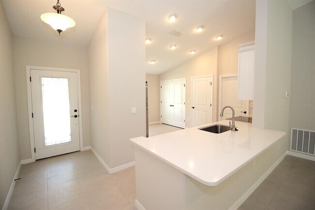 Building Photo - 117 Patric Dr