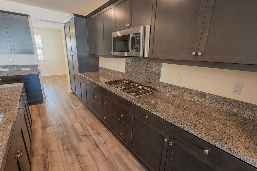 Building Photo - 28954 Copper River Rd