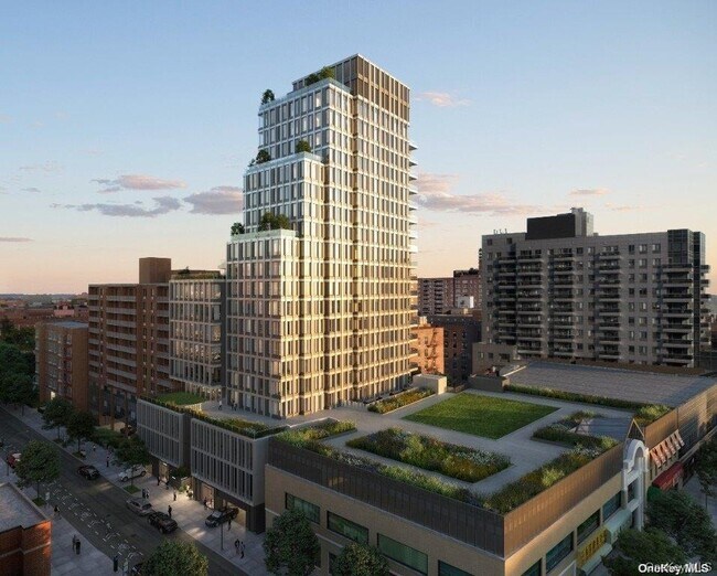 Building Photo - 136-18 Maple Ave