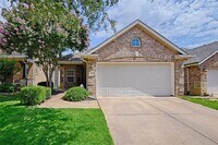 Building Photo - 325 Perkins Dr