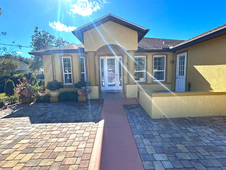 Building Photo - 3 Wilden Pl