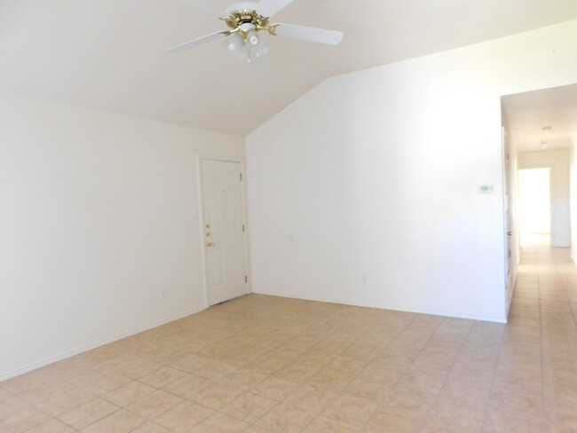 Building Photo - 4601 Wade Dr