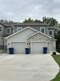 Building Photo - 8679 Golden Ln