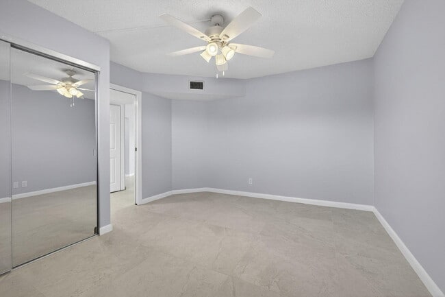 Building Photo - 3590 Via Poinciana