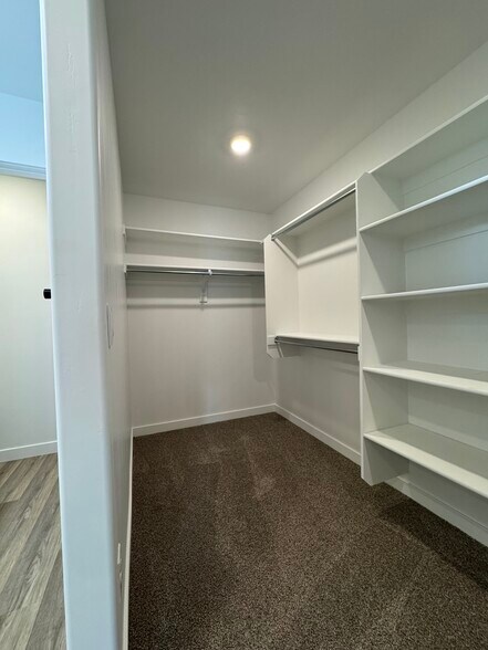 Building Photo - 3846 S Bismark Peak Dr