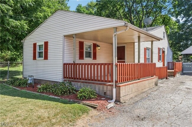 Building Photo - 1254 Welsh Ave