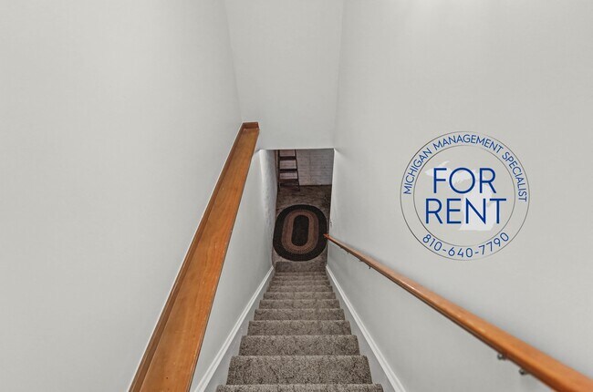 Building Photo - 3175 Rotterdam Dr