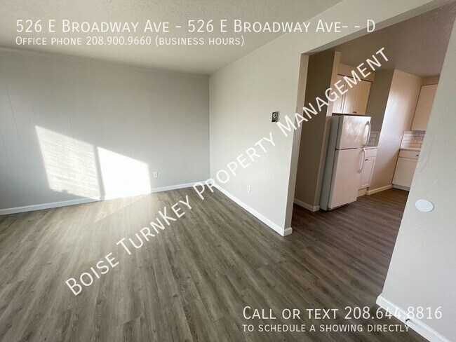 Building Photo - 526 E Broadway Ave