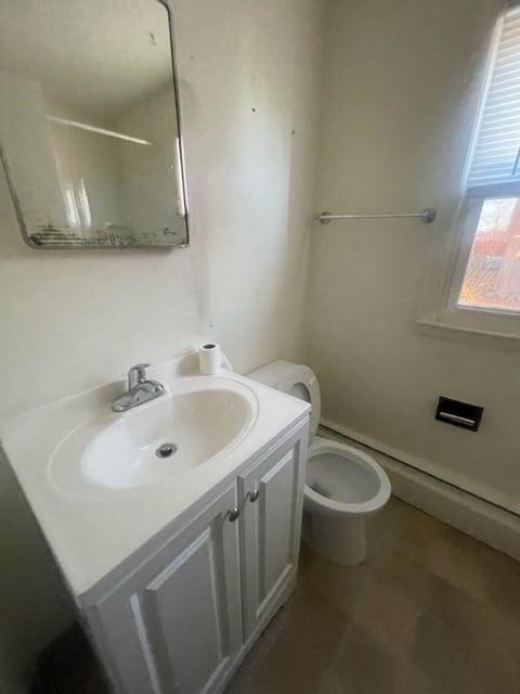 Building Photo - 78 Orchard St