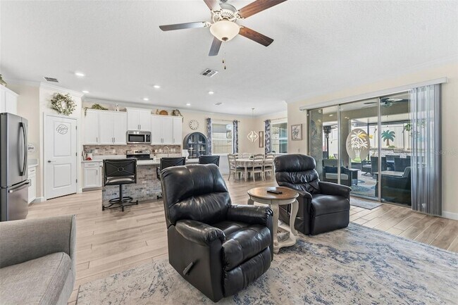 Building Photo - 31493 Cannon Rush Dr