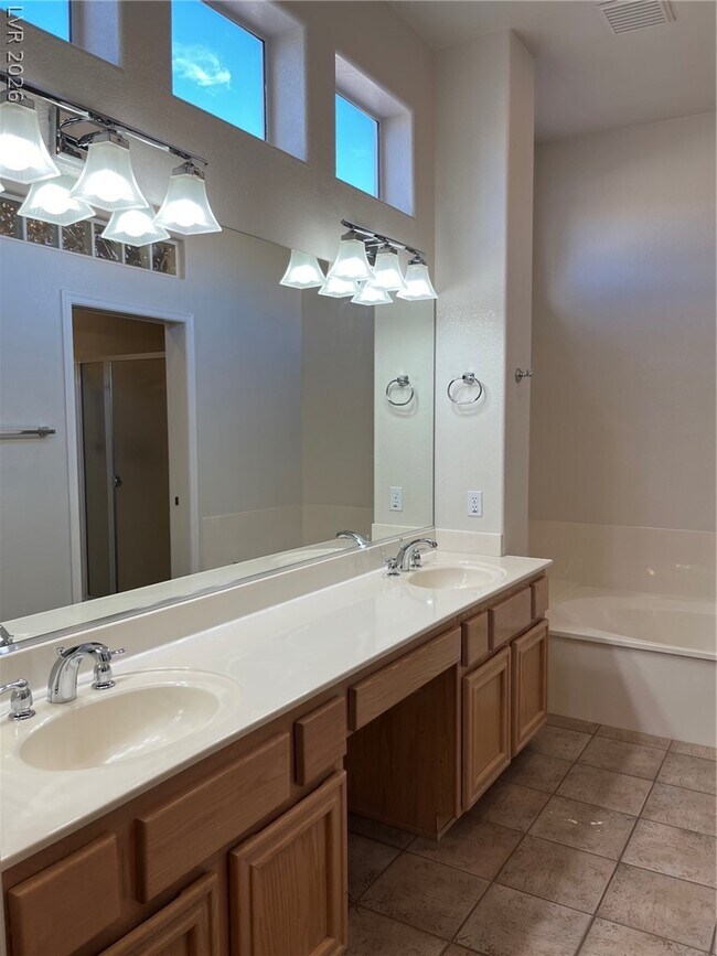Building Photo - 2929 Faiss Dr