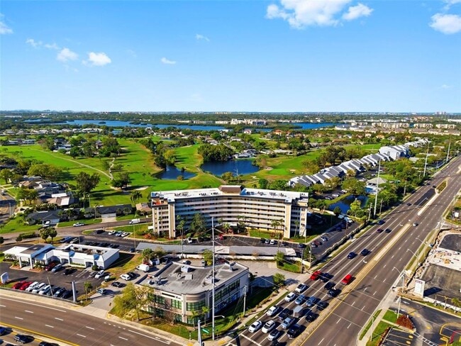 Building Photo - 8950 Park Blvd